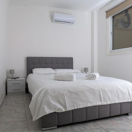 Maple Oak Apartment 102 拉纳卡 外观 照片