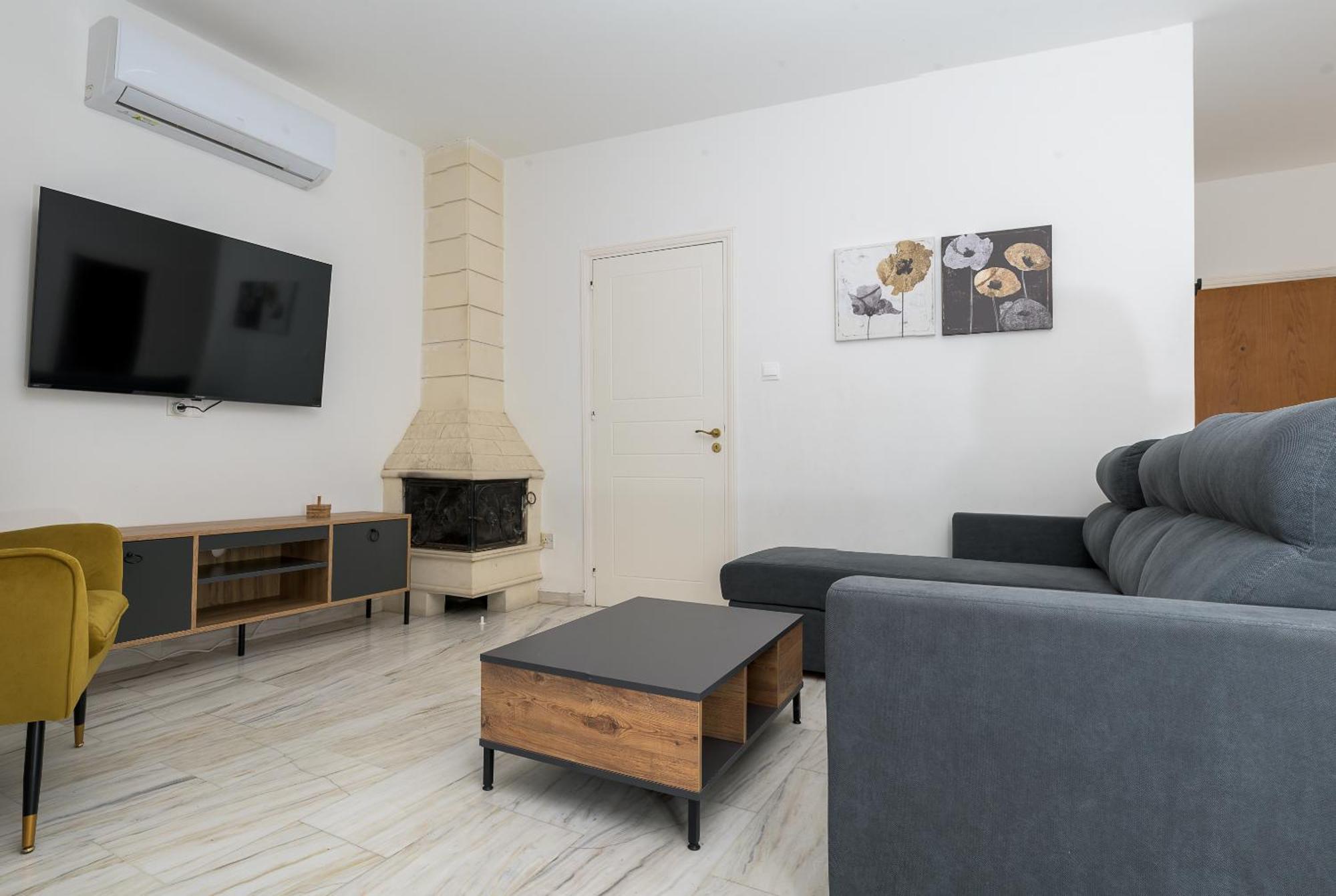 Maple Oak Apartment 102 拉纳卡 外观 照片
