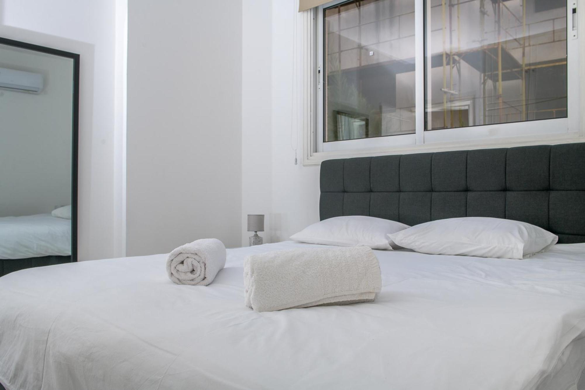 Maple Oak Apartment 102 拉纳卡 外观 照片